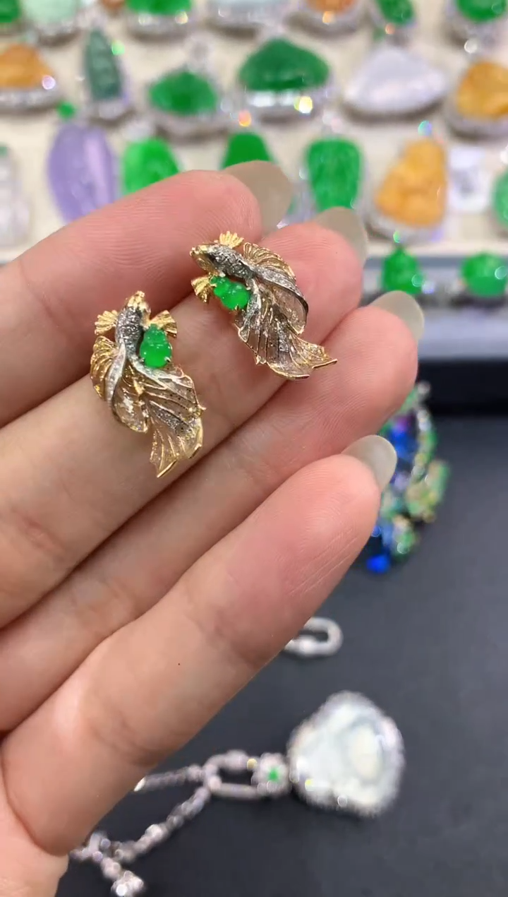 【闪购商品】翡翠耳饰18K金镶嵌q44不退换