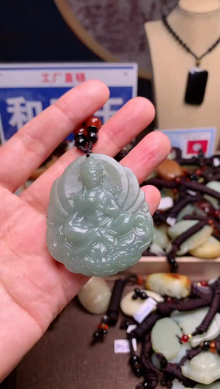 【闪购商品】和田玉颈饰未镶嵌1