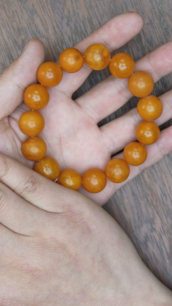 【闪购商品】琥珀裸石未镶嵌微瑕橘皮手串/多样性发其一