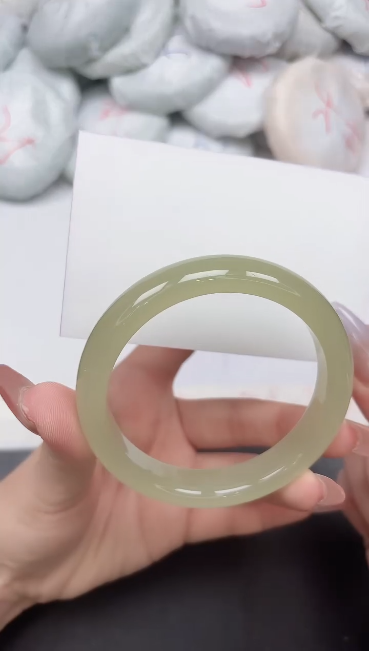 未镶嵌手镯石英质玉100-62