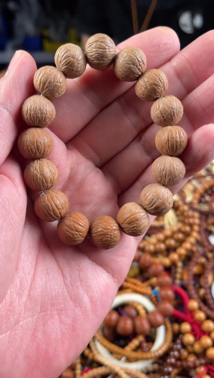 吊坠猴头核桃王胖子文玩工作室凤羽16+9.9