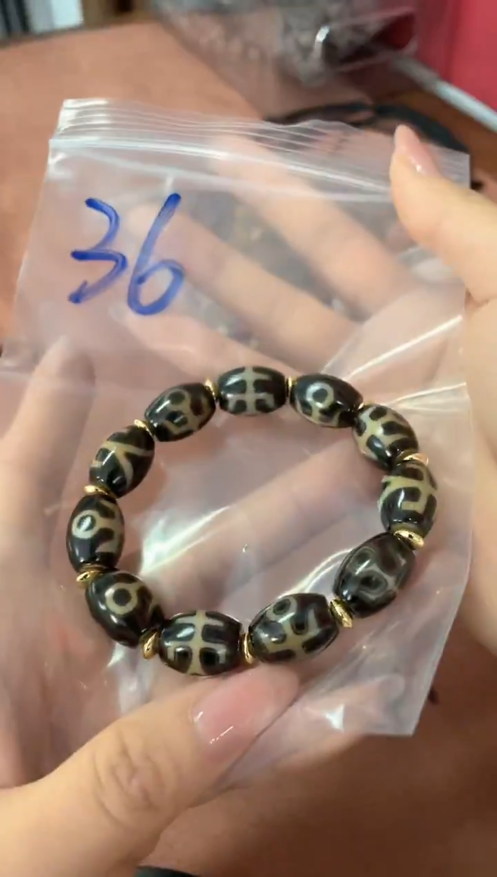 玛瑙/玉髓颈饰未镶嵌d****k36