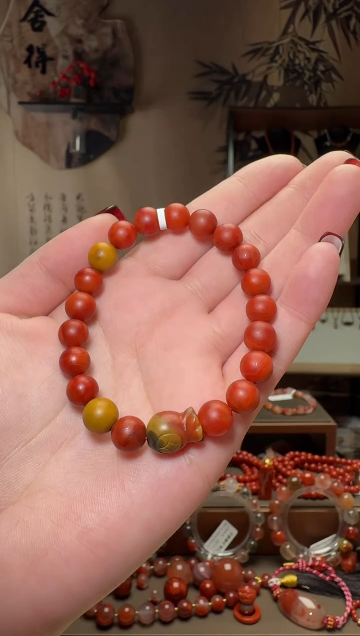 未镶嵌原矿无优化无注胶手串南红玛瑙柠****e一条8mm+ 