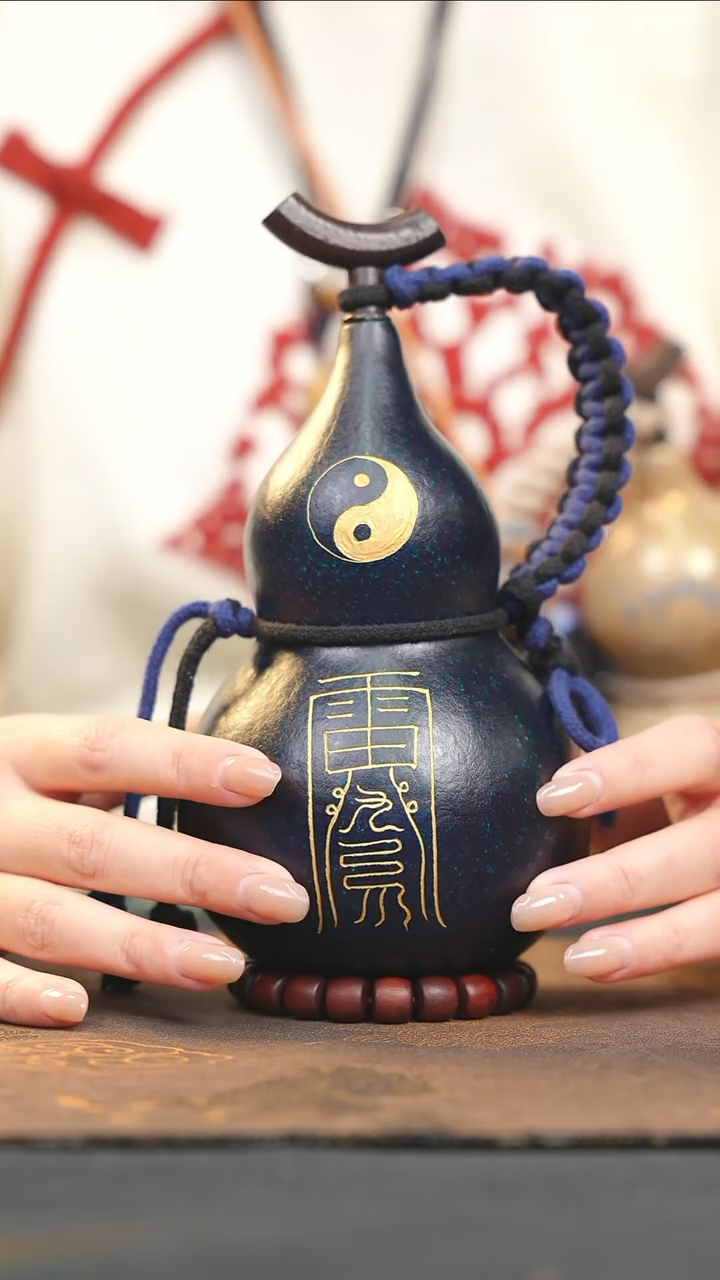 【闪购商品】WE104大漆酒葫芦不包手串及旋转底座