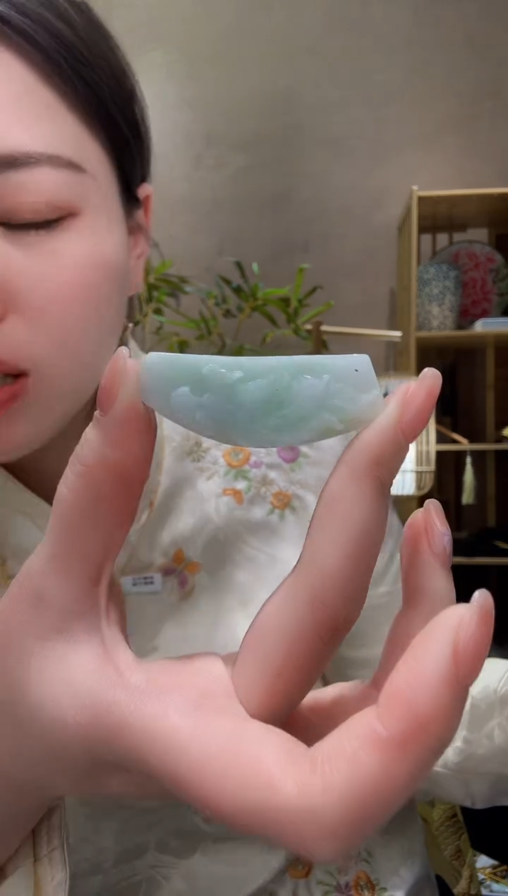 【闪购商品】翡翠颈饰未镶嵌吊坠