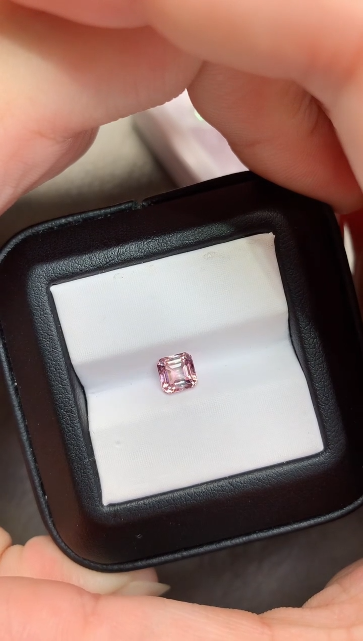 【闪购商品】碧玺裸石未镶嵌0.89ct 阿斯切 JNX