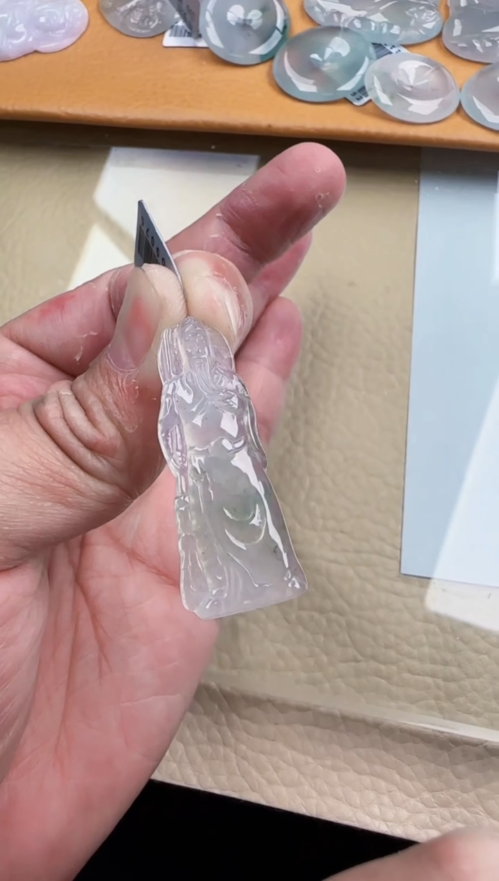 【闪购商品】翡翠颈饰未镶嵌翡翠