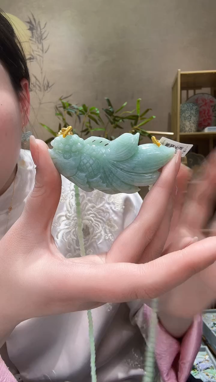 【闪购商品】翡翠颈饰未镶嵌吊坠