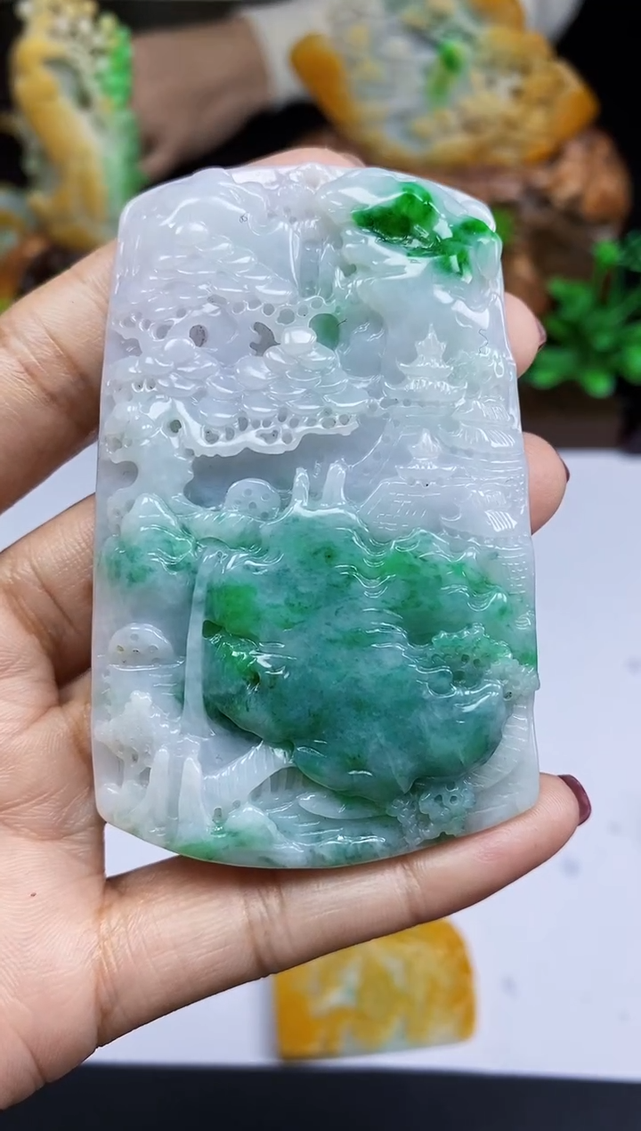 【闪购商品】翡翠颈饰未镶嵌翡翠A货