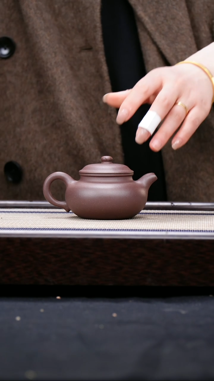 【闪购商品】紫砂茶壶四号井低槽青 小仿古壶