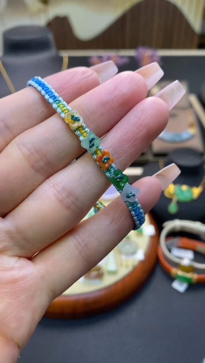 【闪购商品】翡翠颈饰未镶嵌净货12392