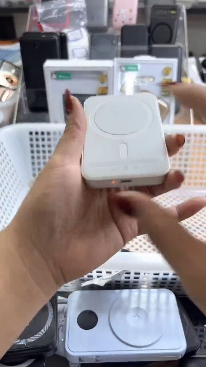 小* 精美数码配件数据线 一号链接直