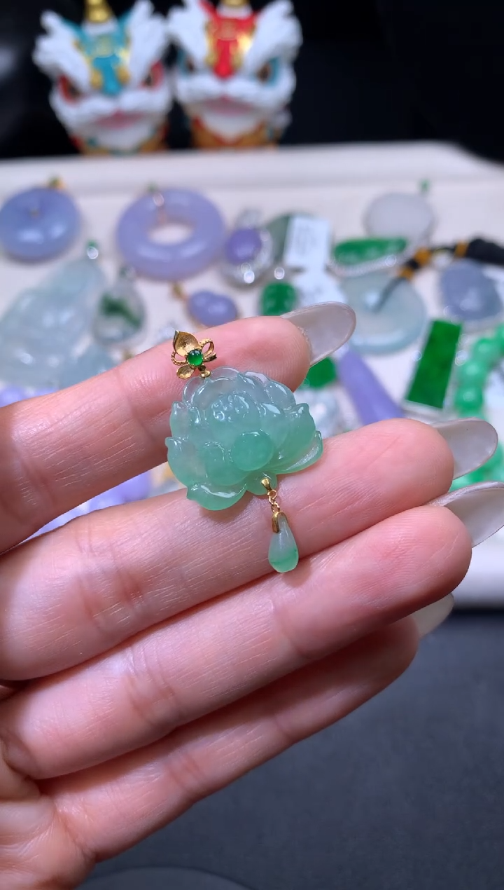 吊坠(不含链)18K金镶嵌翡翠翡翠