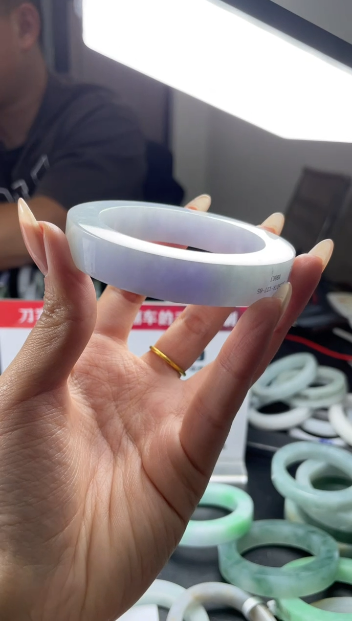 【闪购商品】定制翡翠手镯未镶嵌手镯DDC/发一件