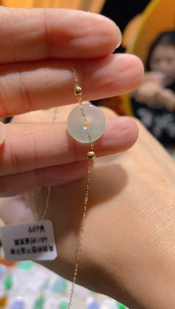 【闪购商品】翡翠颈饰18K金镶嵌假一赔三