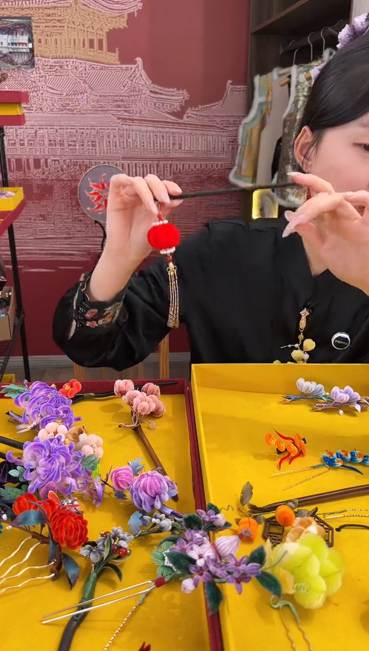 【闪购商品】刺绣 非遗绒花（发饰）