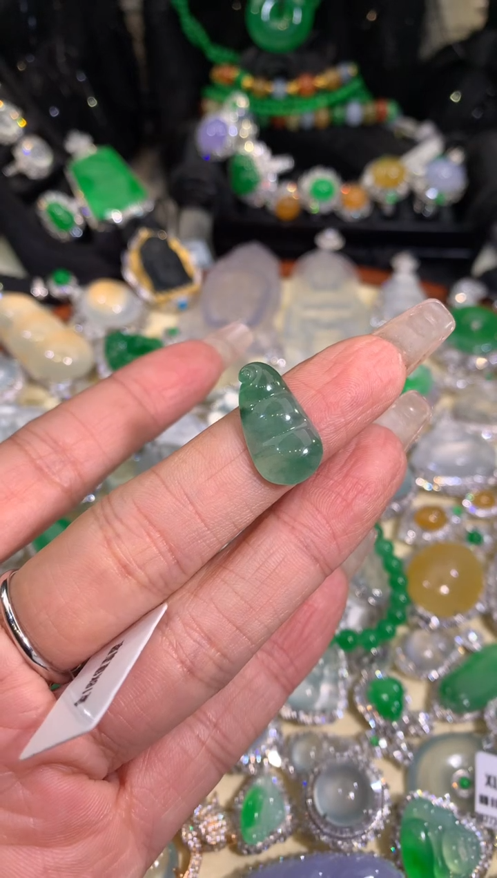 【闪购商品】翡翠颈饰未镶嵌十一缅甸翡翠裸石（多样性）