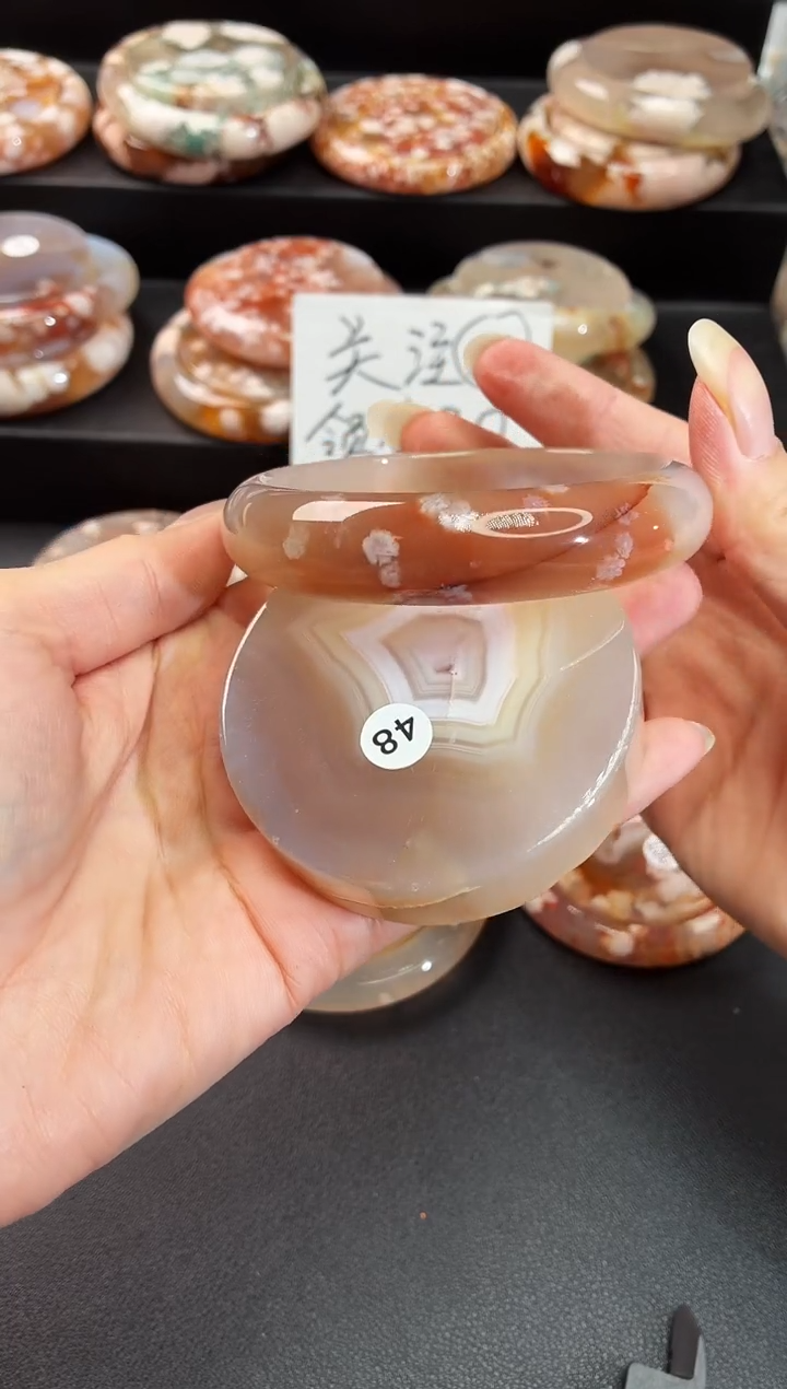 手镯玛瑙/玉髓未镶嵌石英质玉63圈62/63带(赠送镯心)