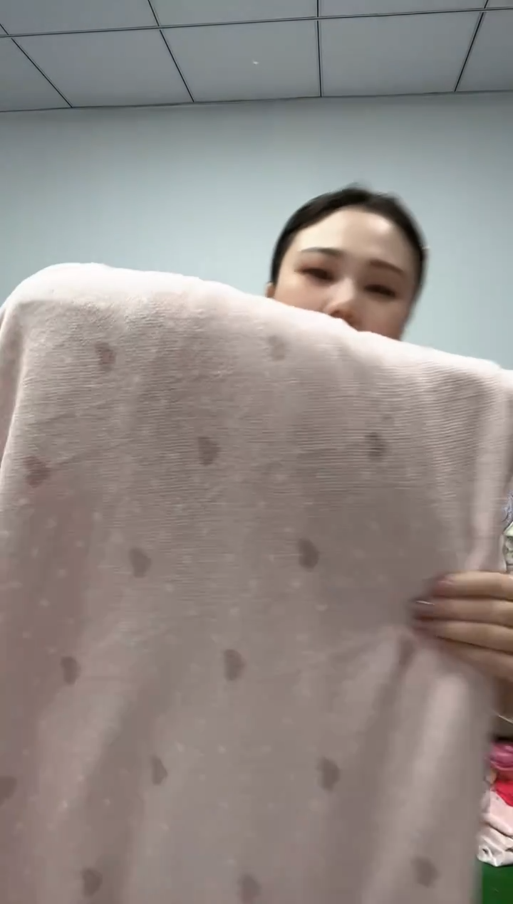 法兰绒2X2.3左右以主播介绍为准