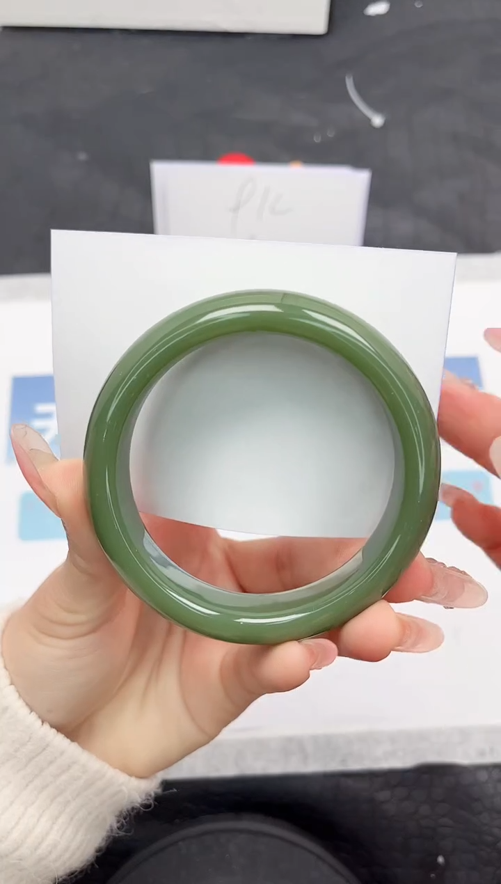 【闪购商品】石英质玉手镯未镶嵌H65-58.