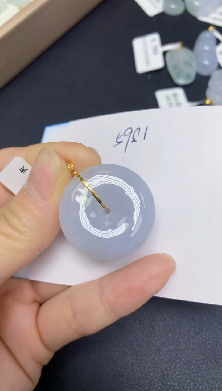 【闪购商品】翡翠挂件18K金镶嵌 天然翡翠A货