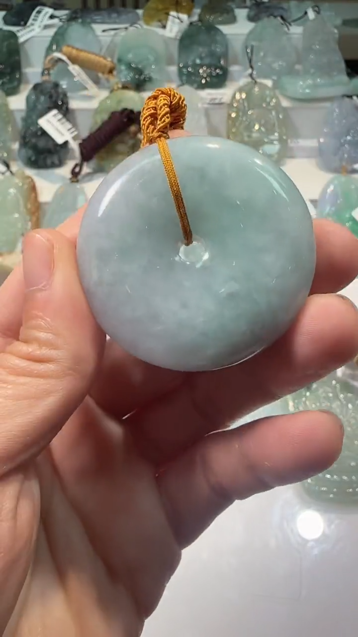 【闪购商品】翡翠颈饰未镶嵌天然翡翠