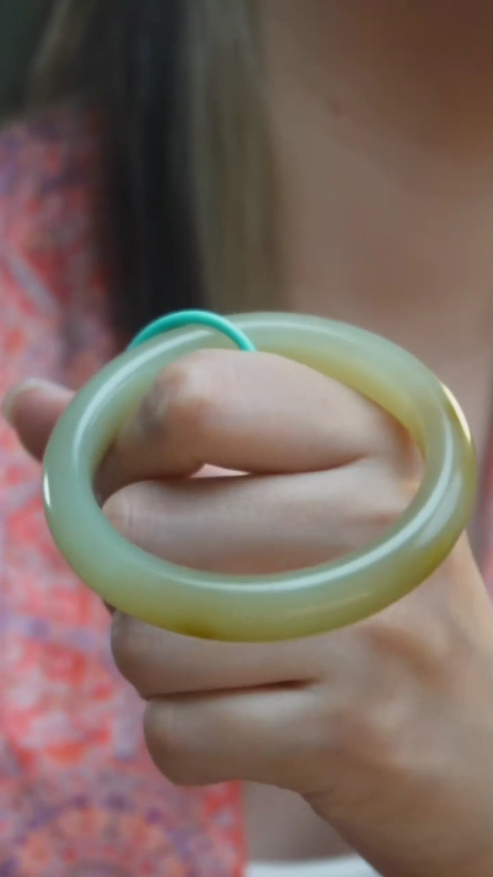 【闪购商品】和田玉手镯未镶嵌B23