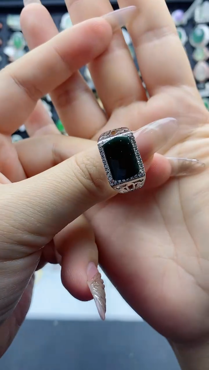 【闪购商品】翡翠戒指银S925镶嵌天然A货翡翠开口戒指