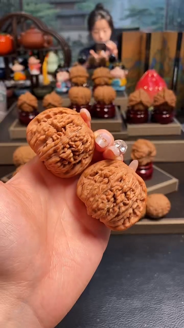 【闪购商品】文玩核桃吊坠K625四座楼46