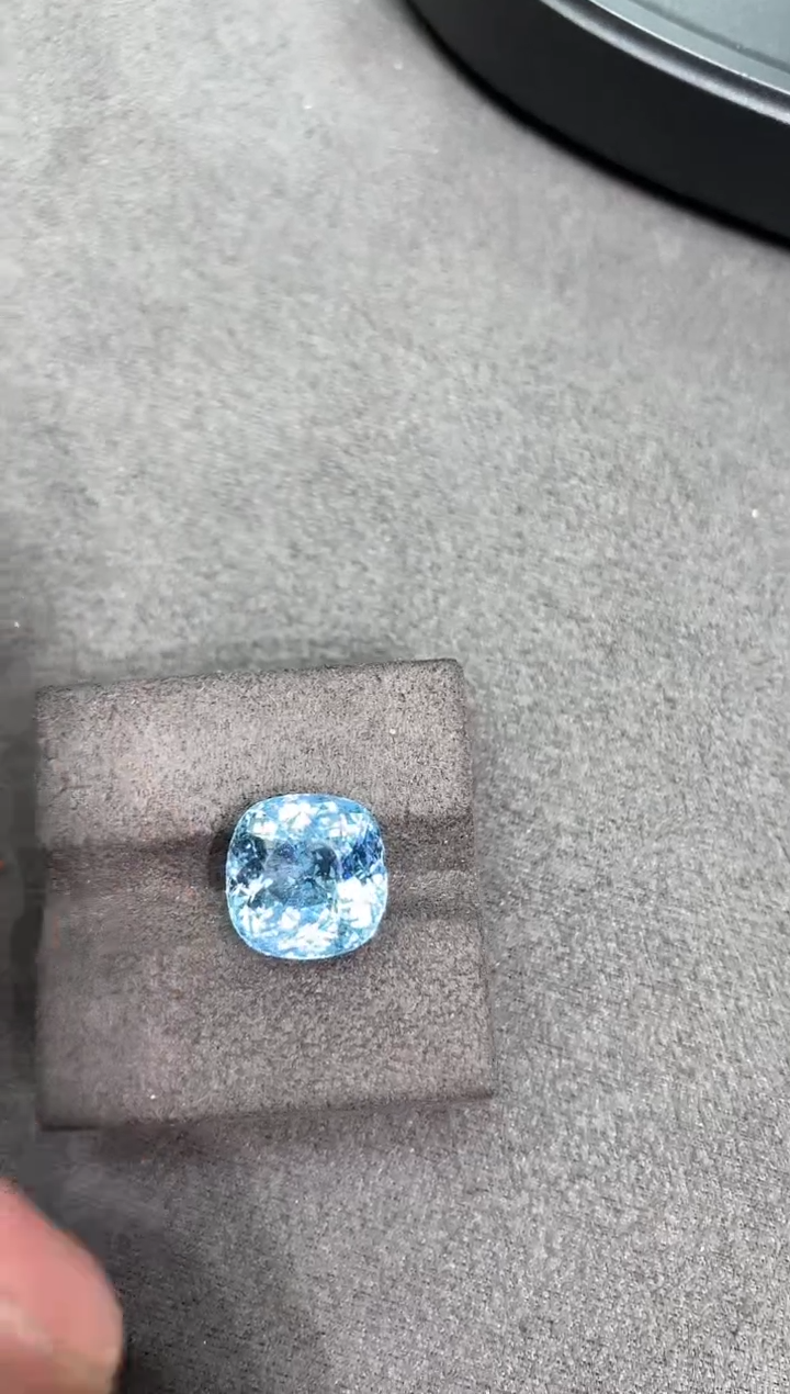 海蓝宝石裸石未镶嵌hy-33 6.51ct 送吉尔德