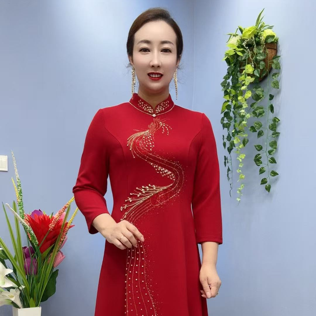 6311款重工烫钻高贵女士旗袍裙
