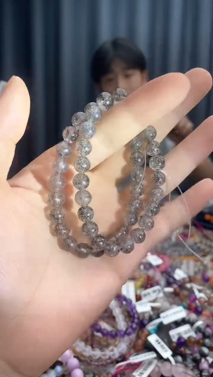 【闪购商品】水晶手链未镶嵌黑草莓