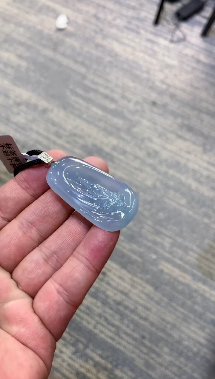 颈饰未镶嵌翡翠天然A货翡翠