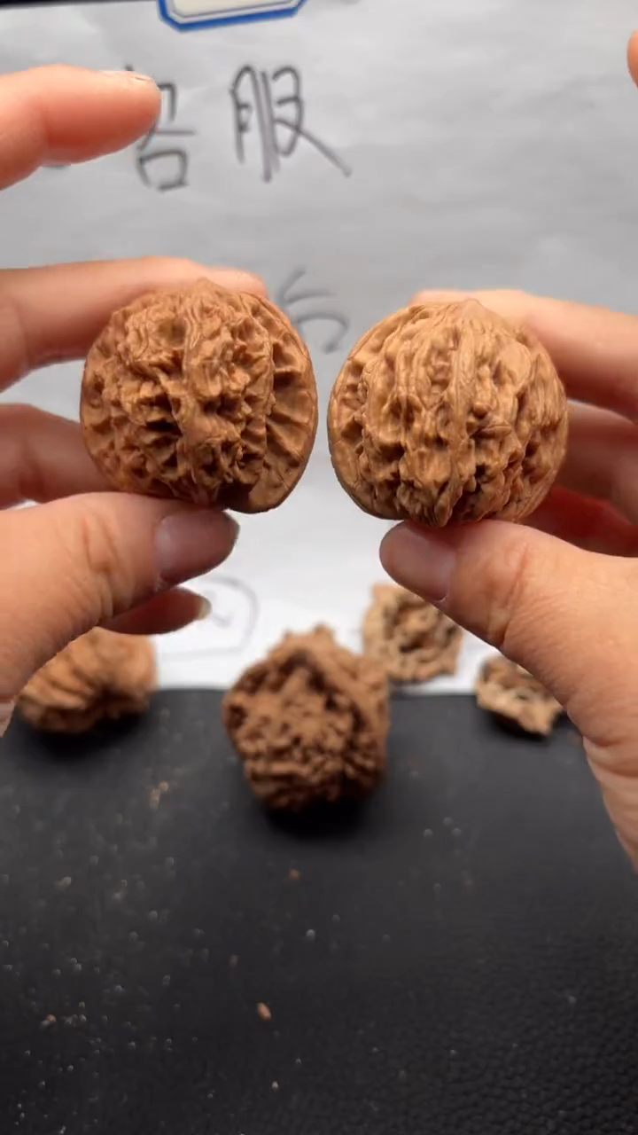 把件文玩核桃608虎头