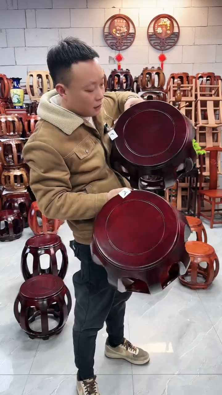 【闪购商品】花梨木类家具花梨木酸枝色小号鼓凳一对2号