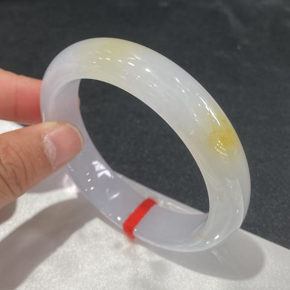 非金属仿水晶手镯 时尚手镯百搭女款一物一拍多样性发货勿私拍