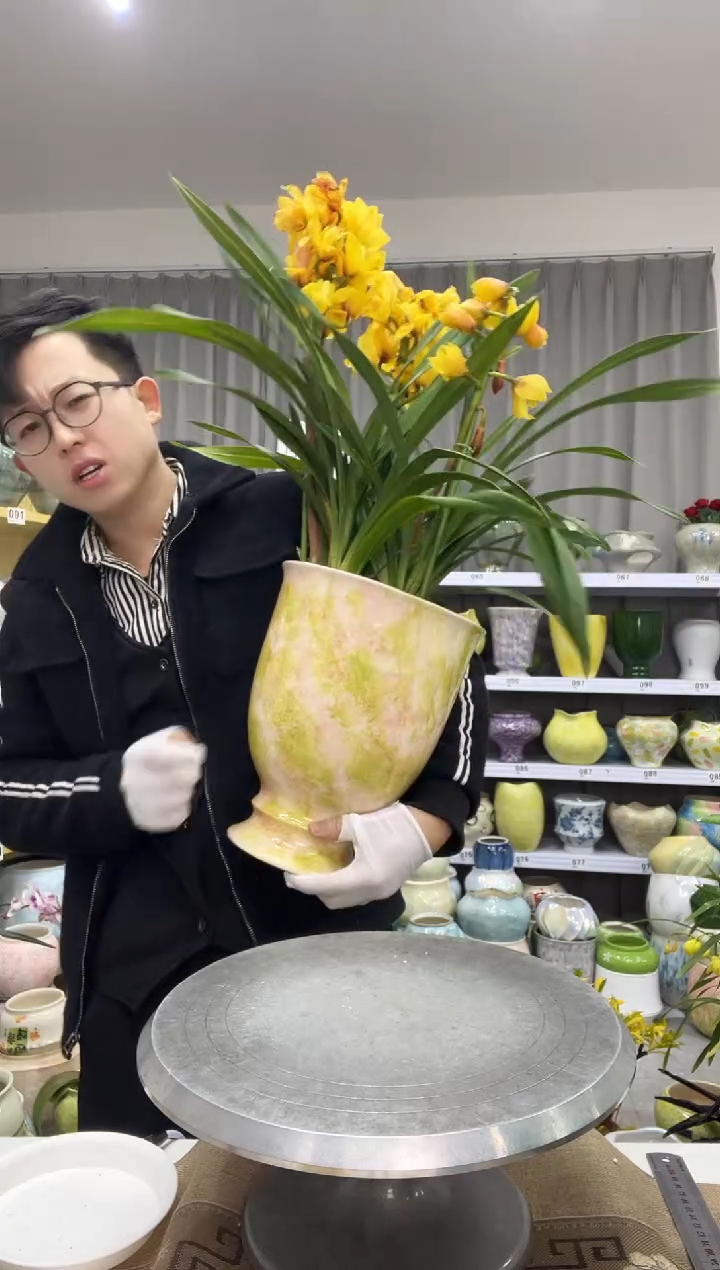 【12.20】 花盆链接 高:  29    口：21