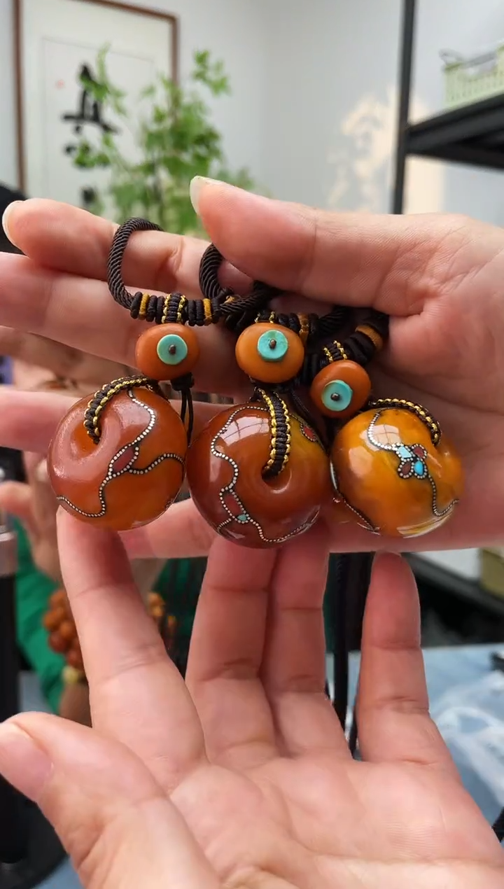 未镶嵌琥珀珠宝奇石014多样性发一