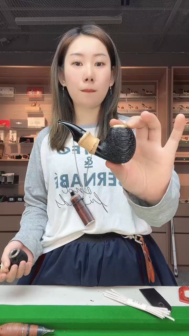 福利橡木化石空腔烟斗