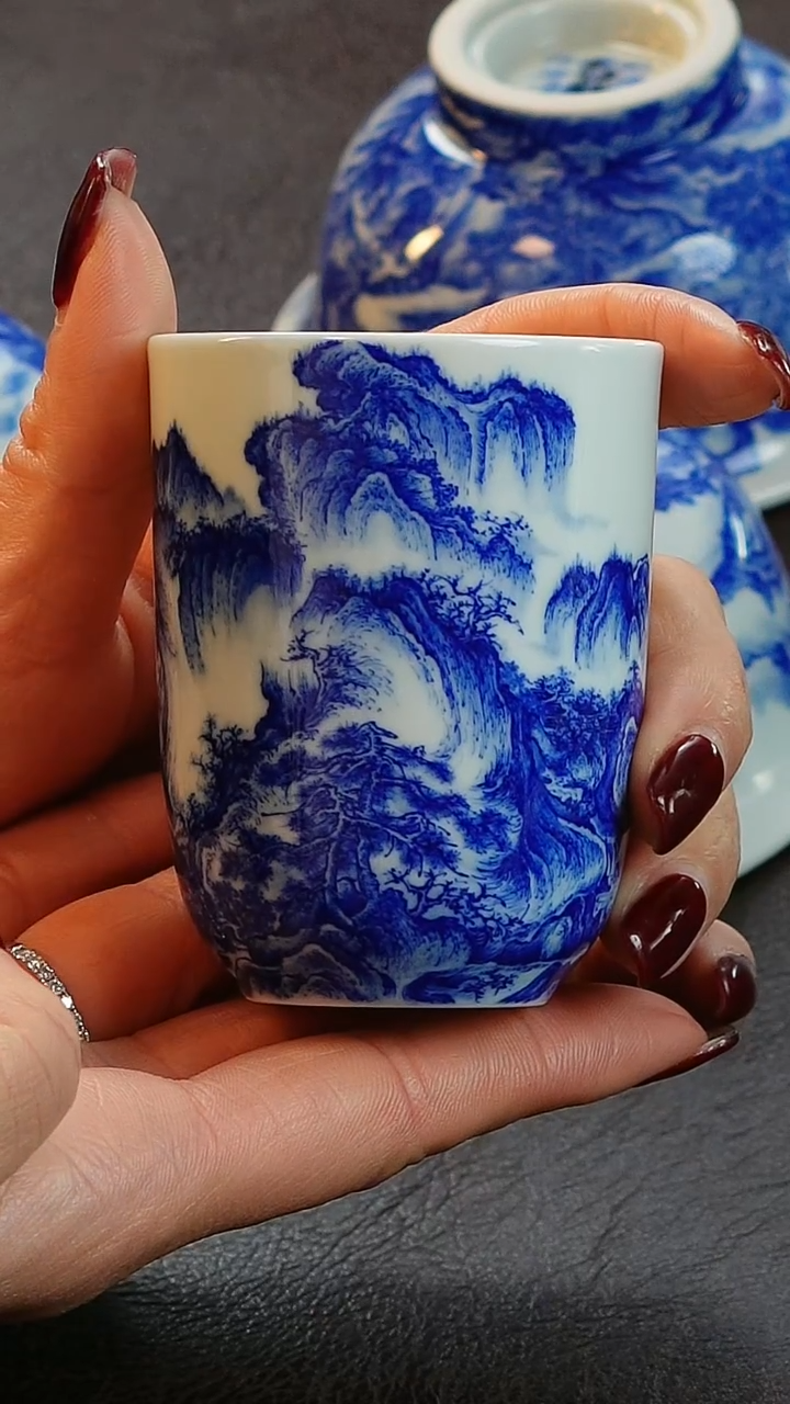 【闪购商品】青山赋早春图主人杯