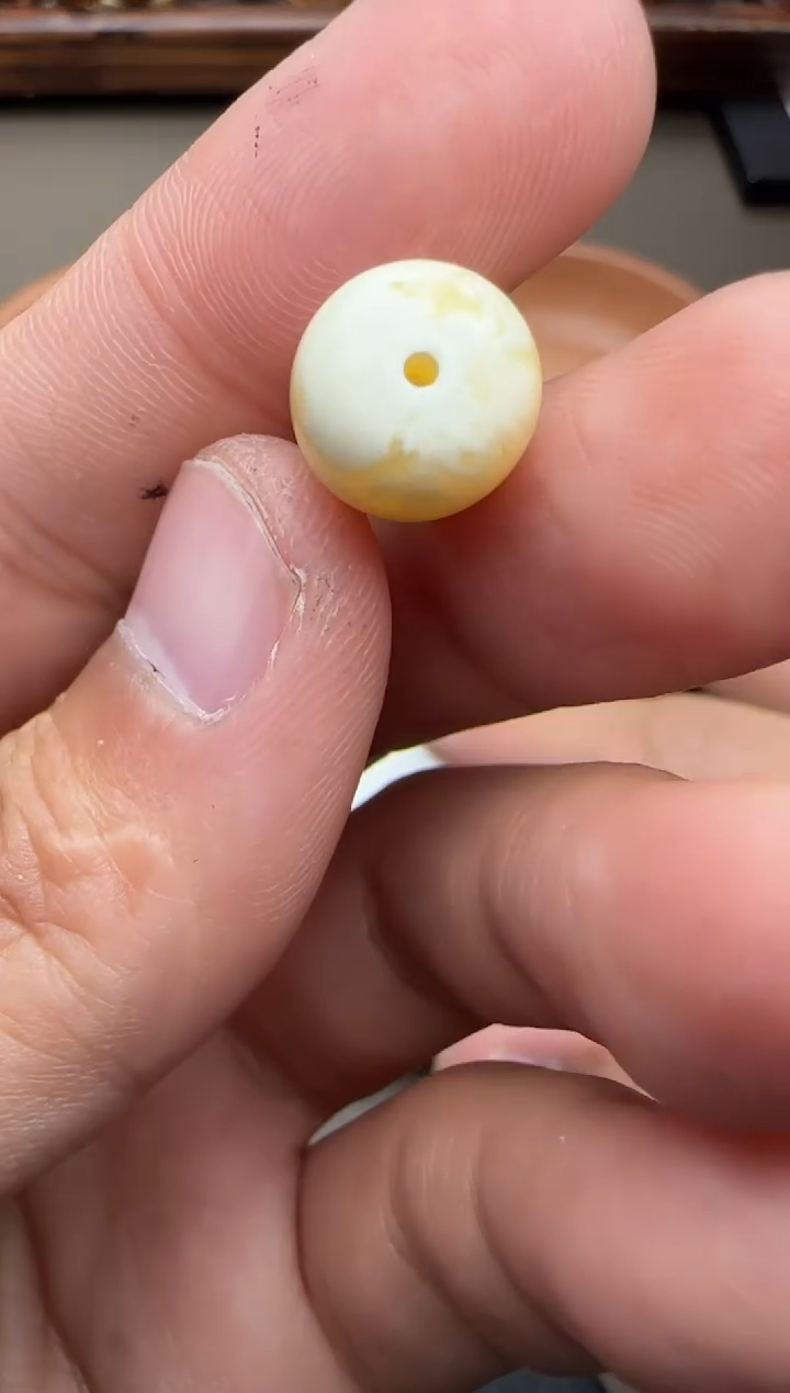 【闪购商品】蜜蜡裸石未镶嵌配饰054425