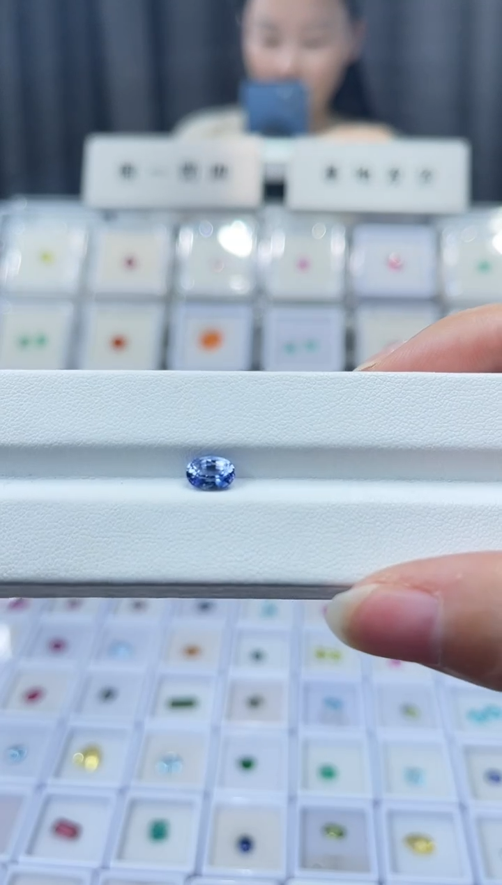裸石蓝宝石1.02ct