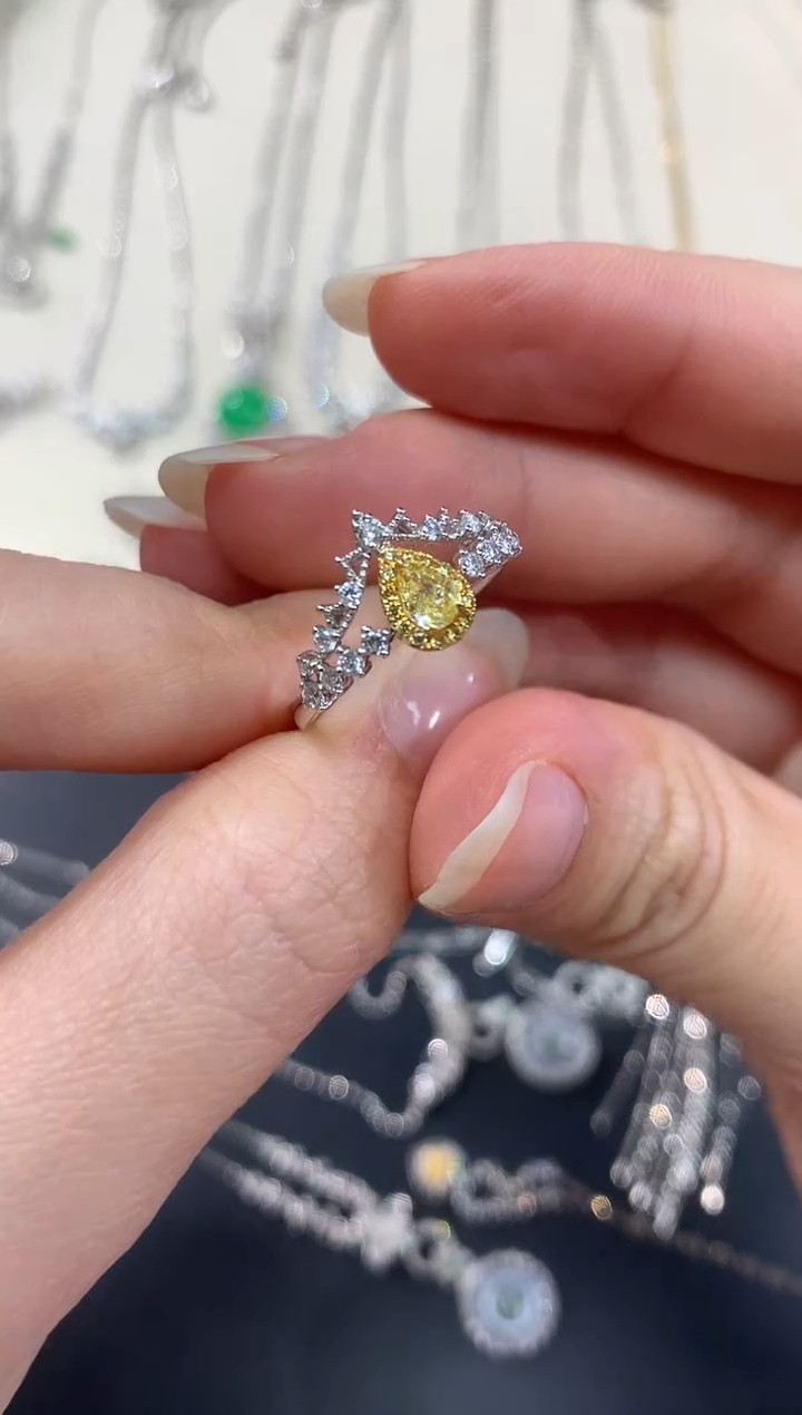 【闪购商品】钻石戒指18K金镶嵌A197|4980