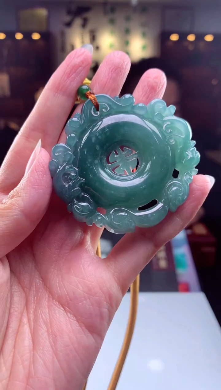 【闪购商品】定制翡翠未镶嵌挂件发货（拍一发一）