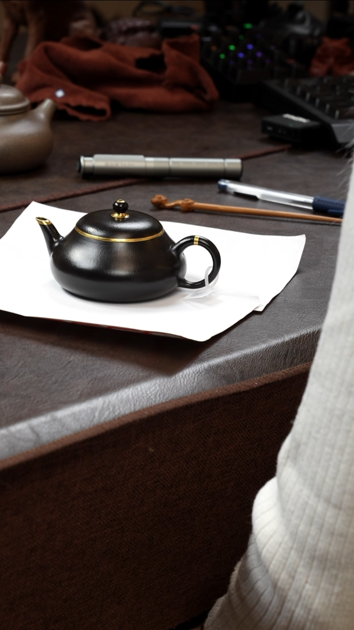 【闪购商品】紫砂茶壶30    精品茶具150cc