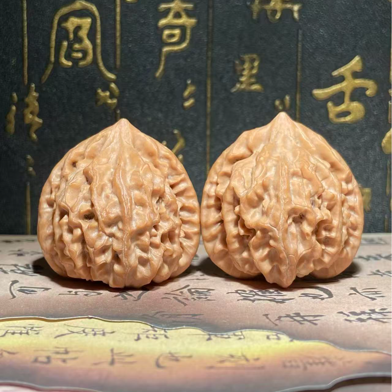 R12文玩核桃把件龙门涧边35.5肚35高35