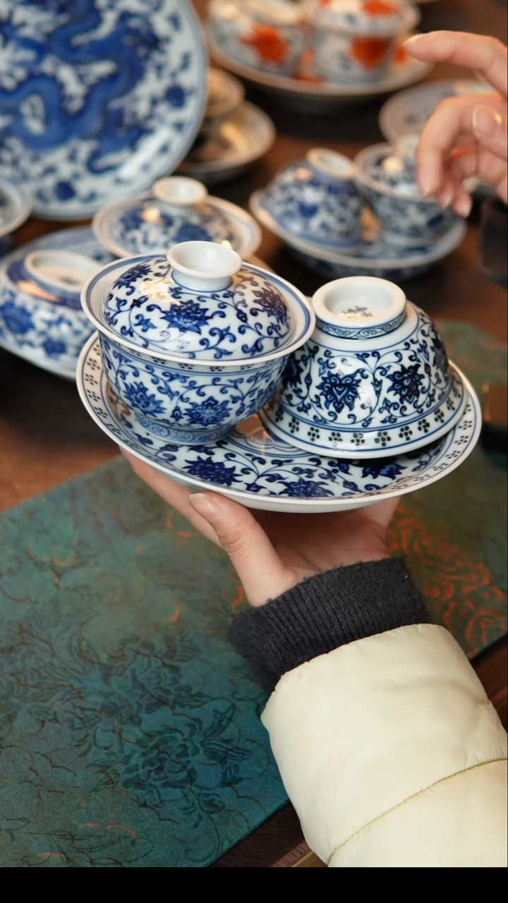 茶具大缠枝连套组送茶巾