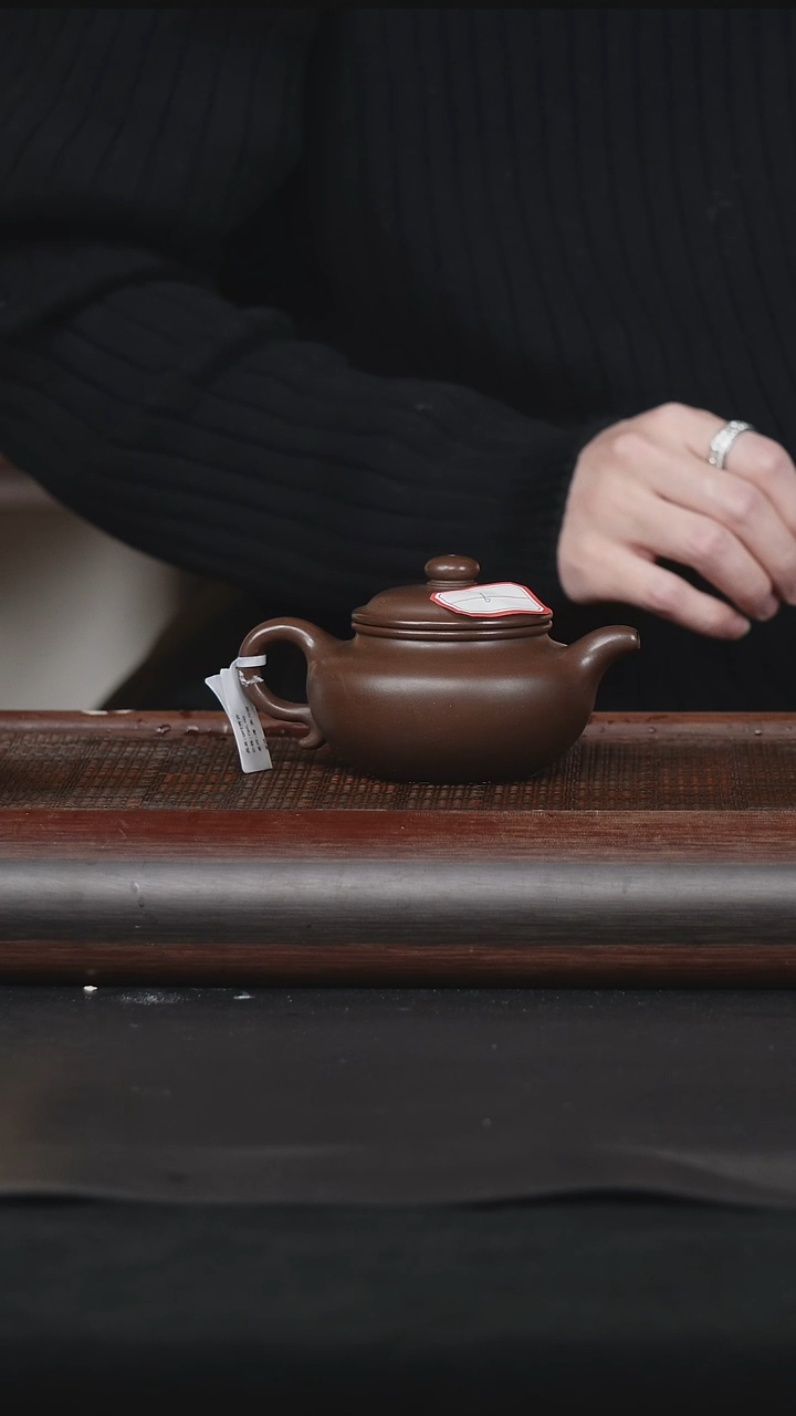 【闪购商品】紫砂茶壶6老紫泥仿古200