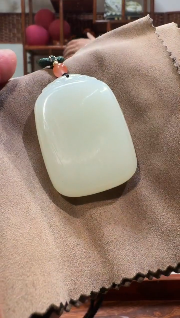 【闪购商品】和田玉吊坠未镶嵌1041青白平安牌（牌头花纹）