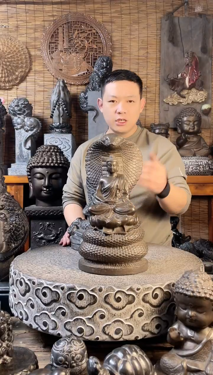 【闪购商品】38蛇佛天然青石雕刻